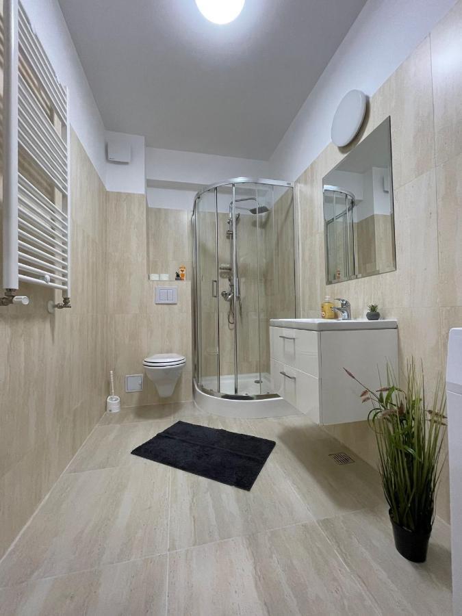 Luxury Q Residence Near Palas Mall Iasi Exterior foto